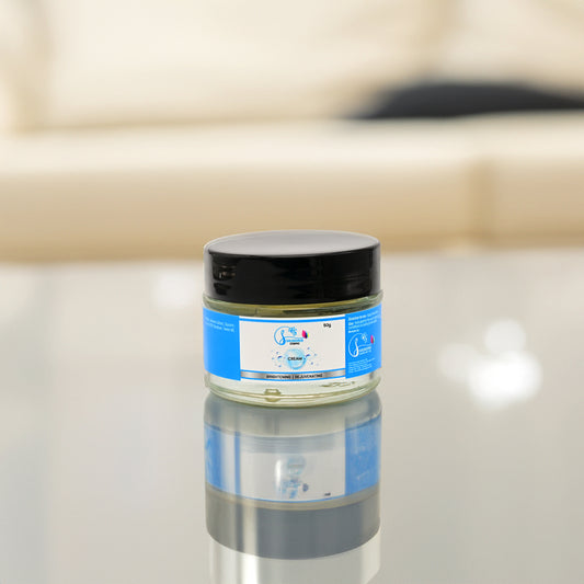 SAUNDRIK Brightening Day & Night Cream with SPF 30 | Anti-Aging, Wrinkle-Resistant Formula | Infused with Apricot, Cucumber & Glycolic Acid | Gel-Like Texture | Reduces Spots, Evens Tone, Glowing Skin | 50g